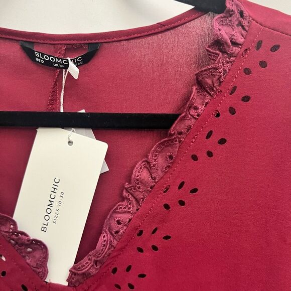 Bloomchic Laser Cut V-Neck Blouse Burgundy - Picture 4 of 7